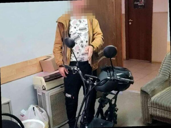 В Сочи задержали мужчину, который угнал электросамокат и получил статью за мошенничество