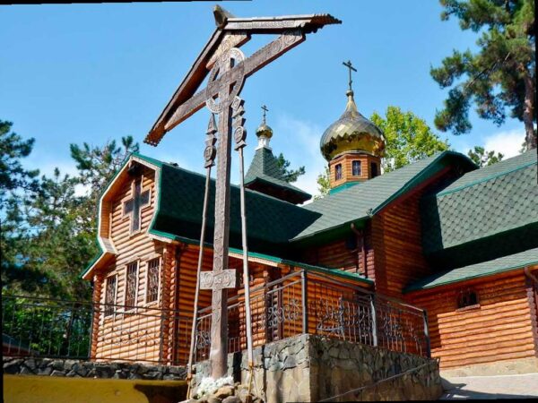 При храме в сочинской Ареде откроется новый корпус для социальных проектов