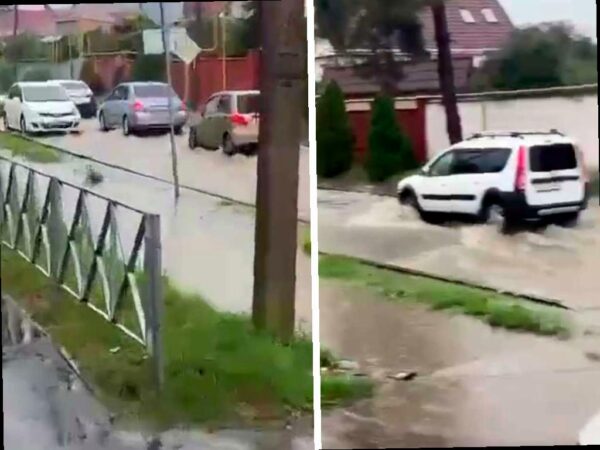 Сильный ливень привел к затоплению дороги в сочинском селе