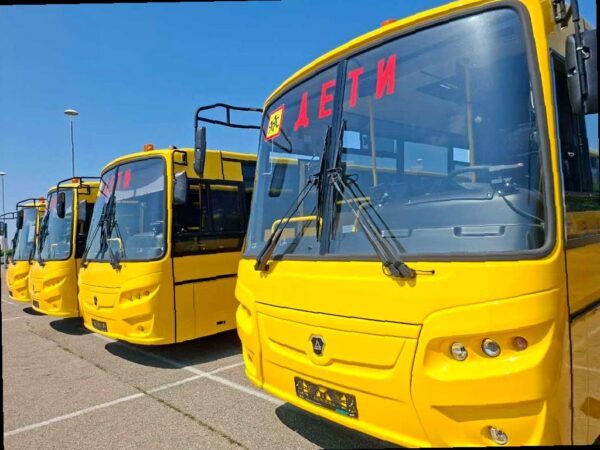 В Сочи появились новые автобусы для школьников