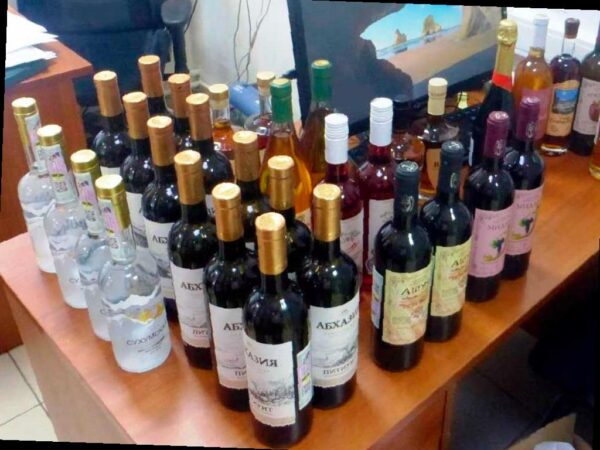 В Сочи задержали незаконный ввоз алкоголя из Абхазии