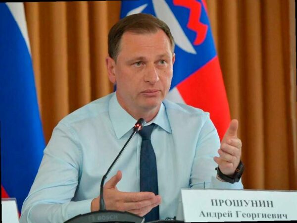 28 августа в 12:00 состоится мероприятие с участием мэра Сочи, где он ответит на вопросы горожан. В прямой линии также примут участие заместители мэра и главы районов.