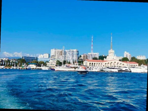 Учебные стрельбы на море в Сочи