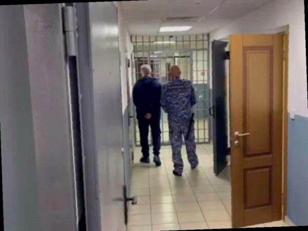 В Сочи выявлен случай мошенничества с дольщиками, которые были вынуждены выкупать свои квартиры повторно. Ущерб составил не менее 290 млн рублей.