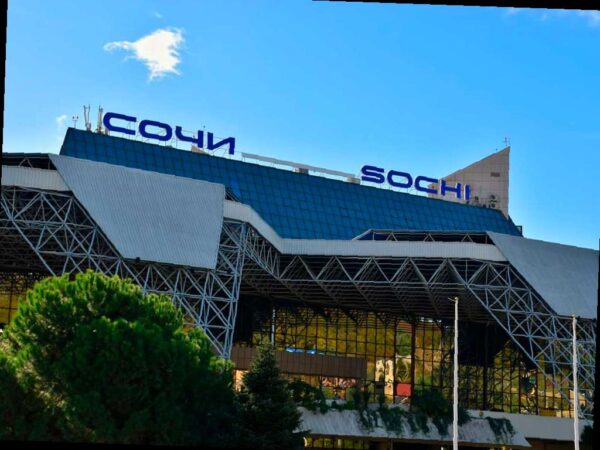 Расписание аэропорта Сочи стабилизируют до конца дня