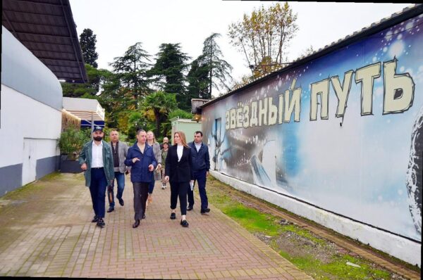 «Виктор Тепляков оценил состояние парка «Ривьера» в Сочи»