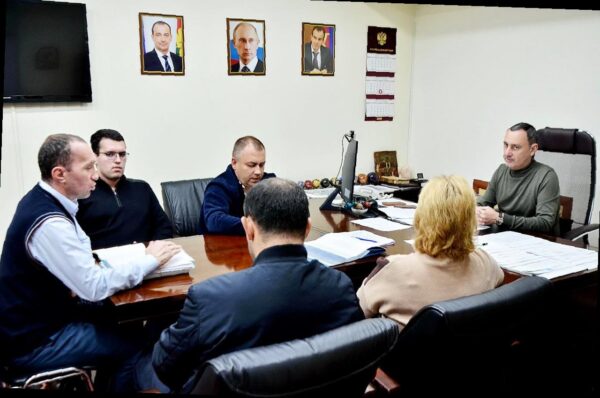 «Виктор Тепляков провел встречу с жителями Центрального района Сочи»