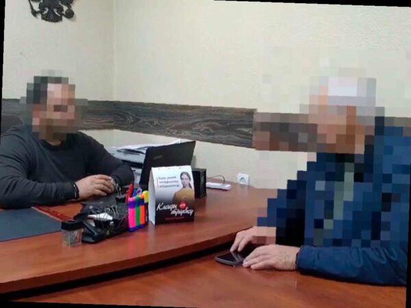 В Сочи полицейские помогли пенсионеру, которого обманули на 20 миллионов рублей