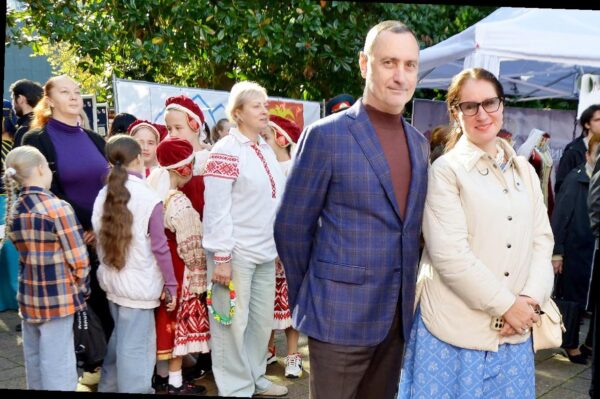 «Виктор Тепляков принял участие в праздновании Дня народного единства в Сочи»