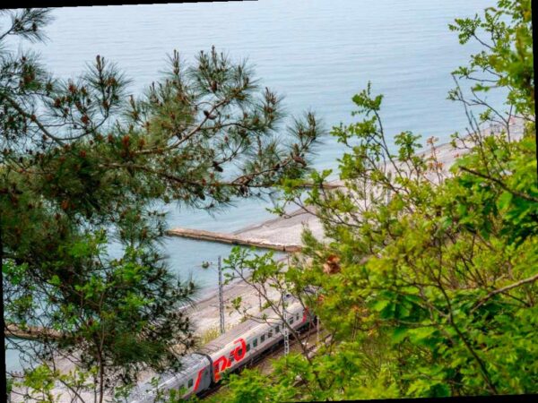 Расписание электричек в Сочи изменится на несколько недель