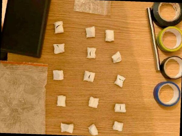 Жители Адлера помогли задержать мужчину с наркотиками