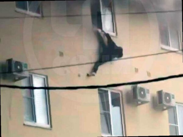 Женщина, спасавшаяся от пожара на улице Транспортной в Сочи, умерла в больнице