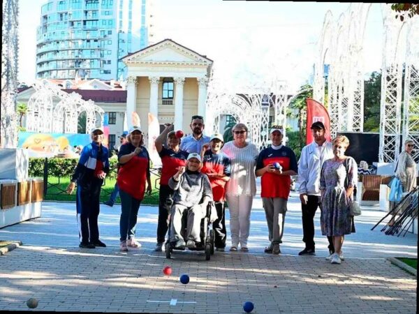 В 2025 году на социальные выплаты в Сочи было выделено около 90 миллионов рублей. В прошлом году бюджет на социальную поддержку увеличился на 11%.