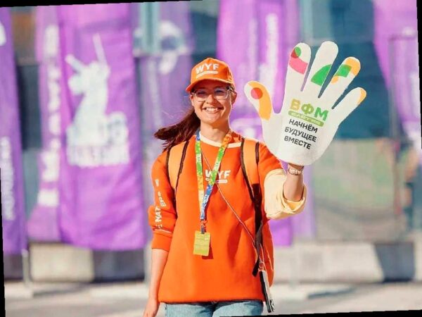 Волонтеров к Международному фестивалю молодежи будут готовить в Сочи