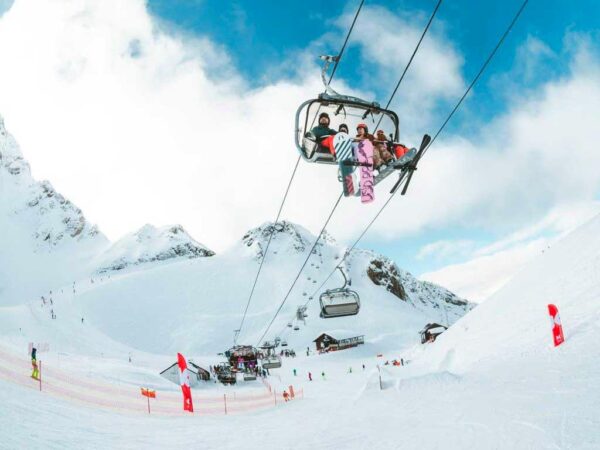 Более 680 тысяч туристов посетили Сочи в январе