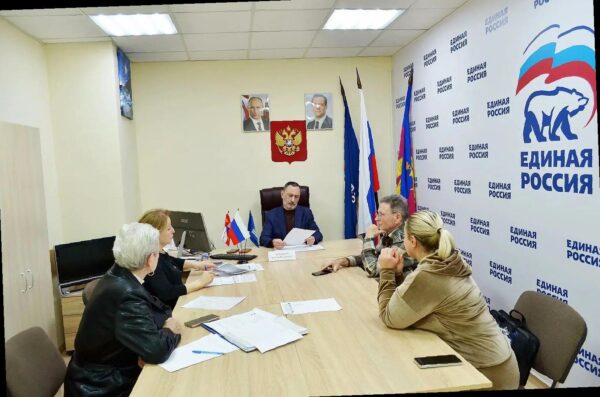 «Виктор Тепляков встретился с семьями участников СВО»