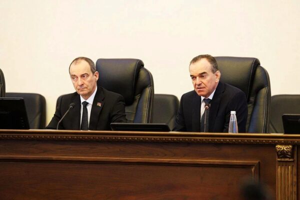 «Виктор Тепляков участвовал в заседании краевой Думы»